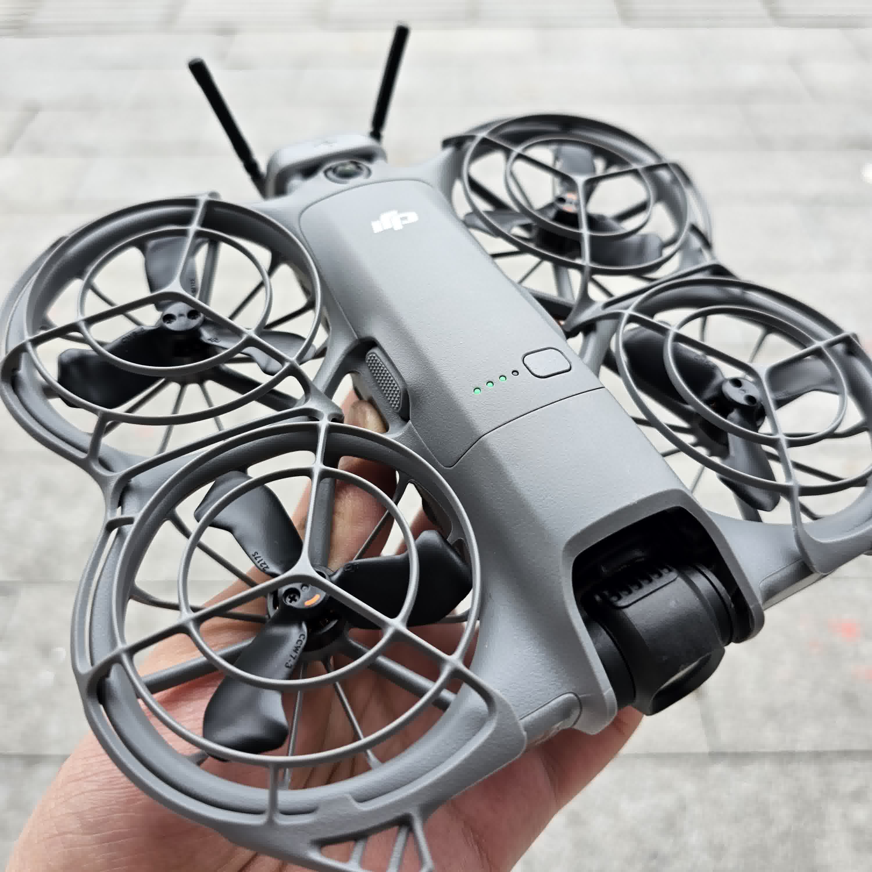DJI Neo 2